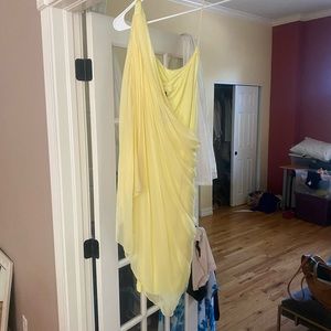 Beautiful Yellow Alice & Olivia Dress. NEVER WORN with tags. Size M